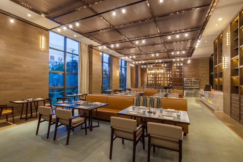 酒店家具布局靈感，如何打造令人眼前一亮的空間設(shè)計(jì)？